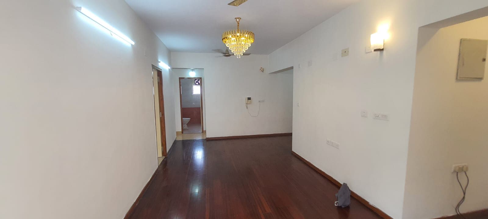 Flat sale for Manapakkam - Image 12