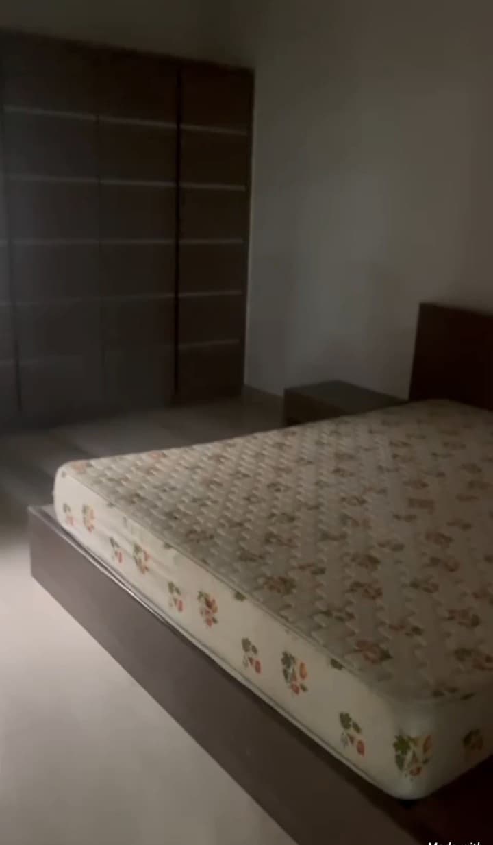 luxurious 4 BHK villa in Kilpauk - Image 8