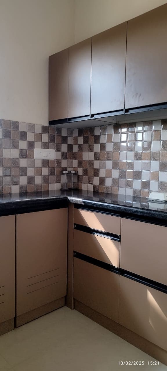 Ready to occupy Flat - Image 5